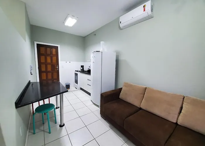 I01-Pequeno Conforto 1 Apto Privativo Com Wi-Fi, Tv, Ar