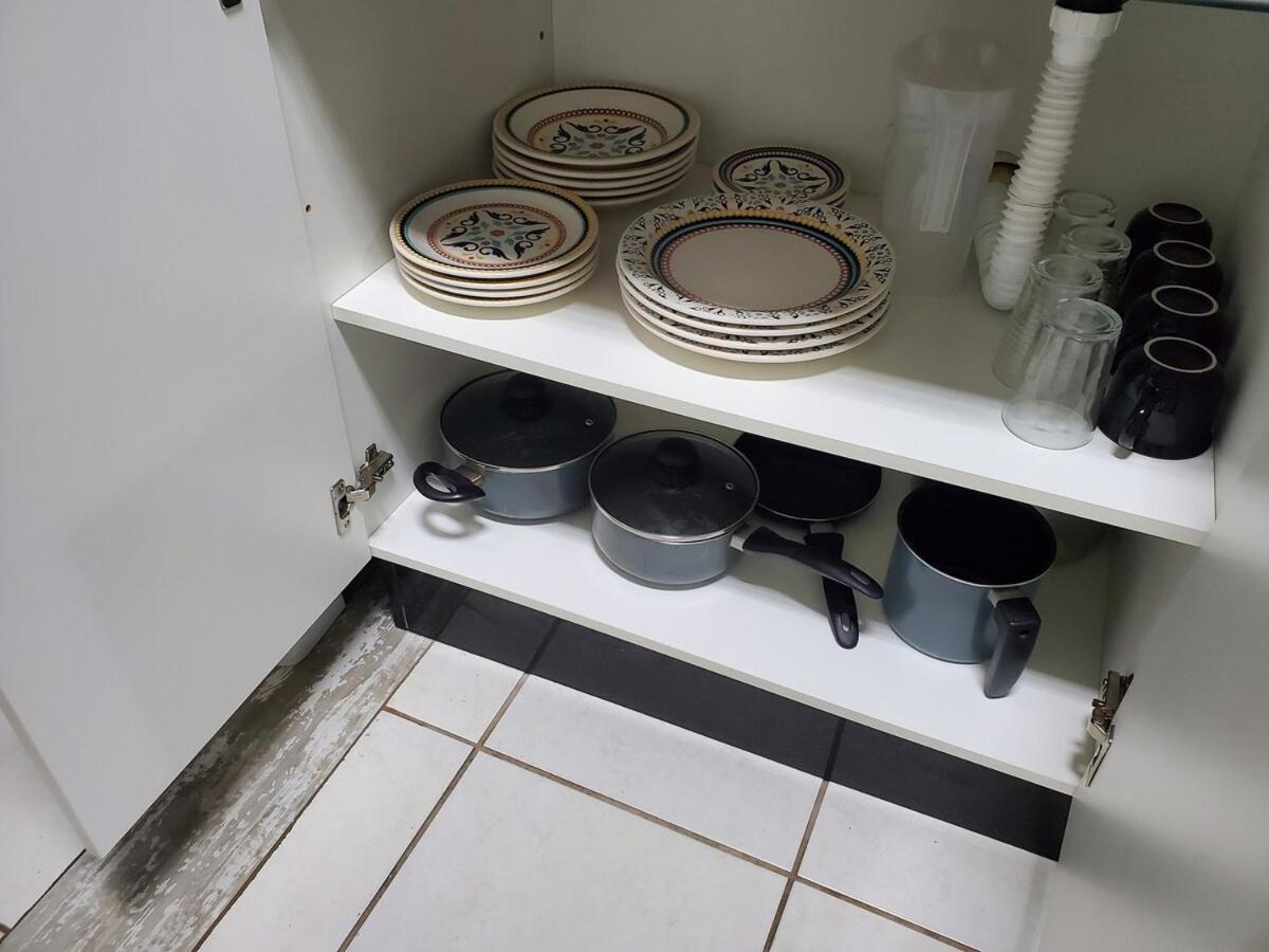 Apartamento I01-pequeno Conforto 1 Apto Privativo Com Wi-fi, Tv, Ar Balneario Camboriu